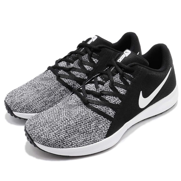 nike varsity compete trainer men's cross training shoes